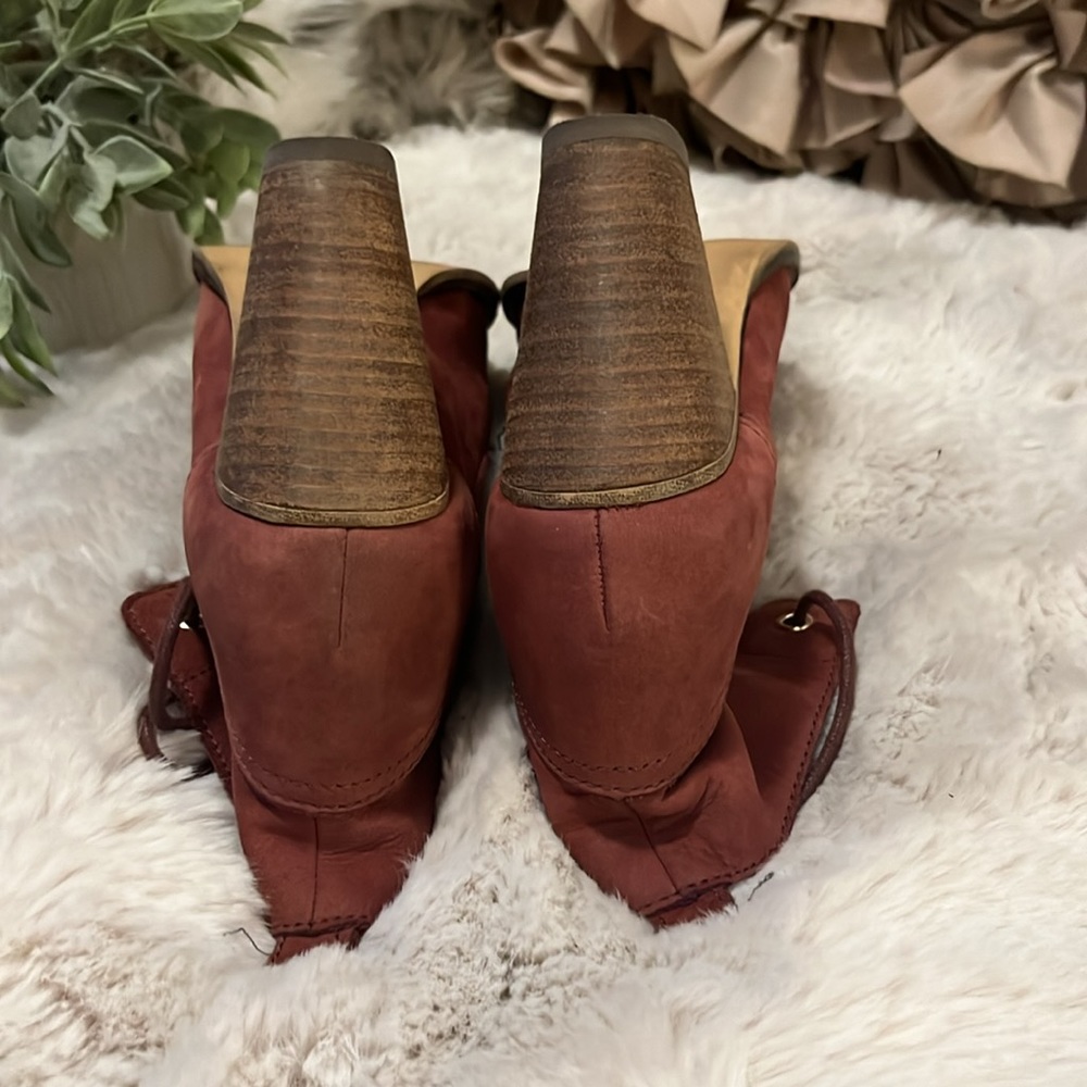 Steve Madden Pennylane Suede Lace Pointy Light Red Heeled Granny Ankle Boots 8 - Picture 11 of 15